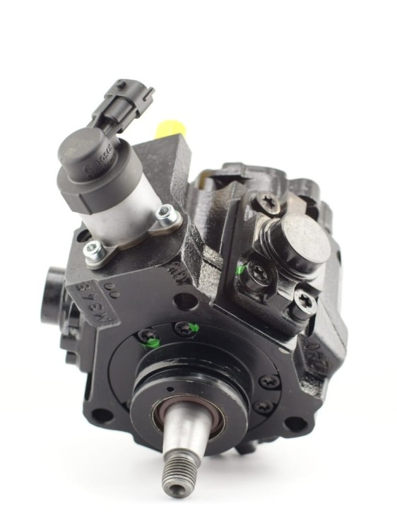 Pompa wtryskowa CR 0445010140 BOSCH OPEL RENAULT NISSAN
